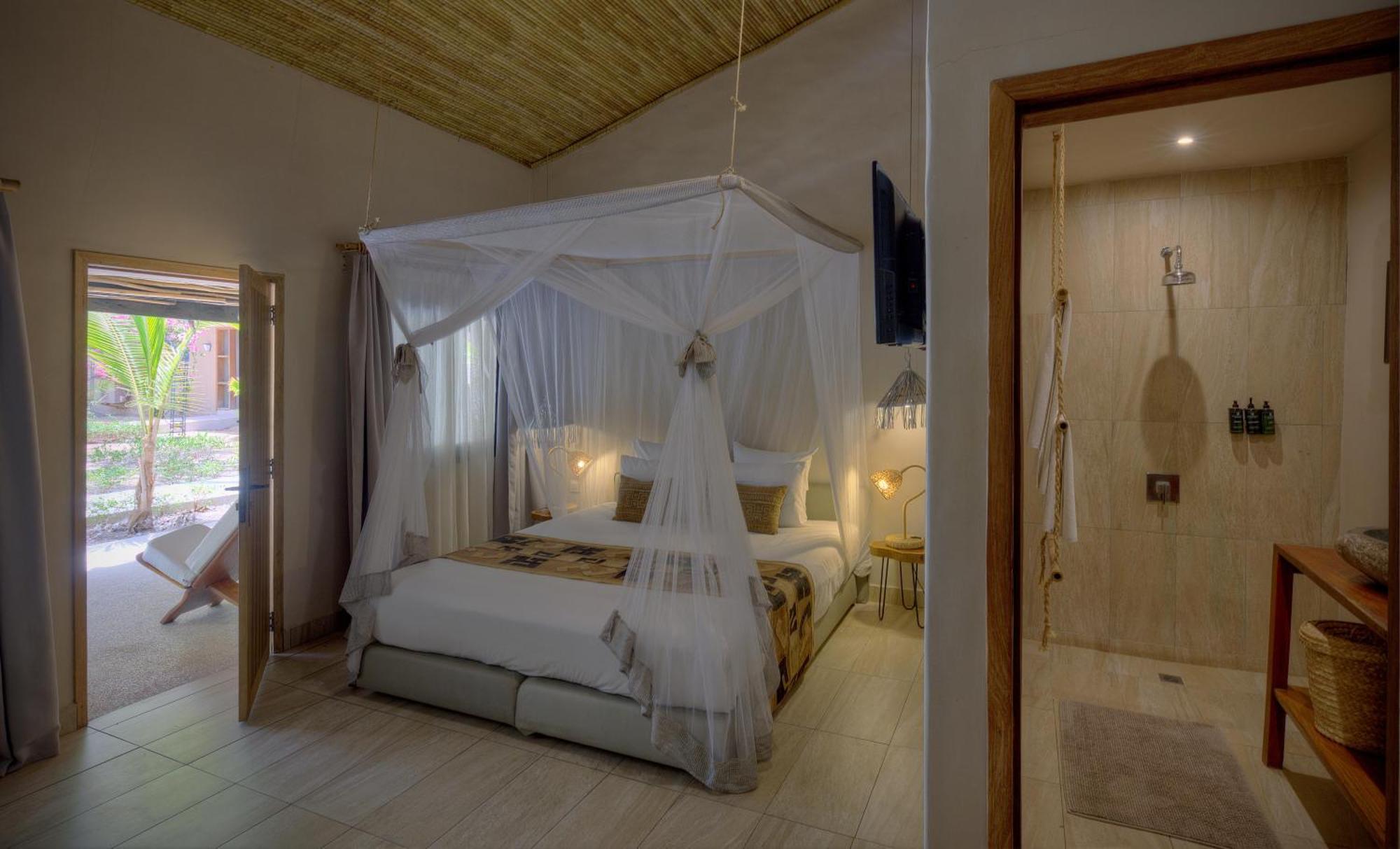 Les Paletuviers Otel Toubakouta Dış mekan fotoğraf