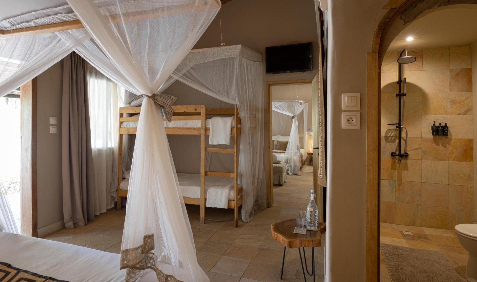 Les Paletuviers Otel Toubakouta Dış mekan fotoğraf