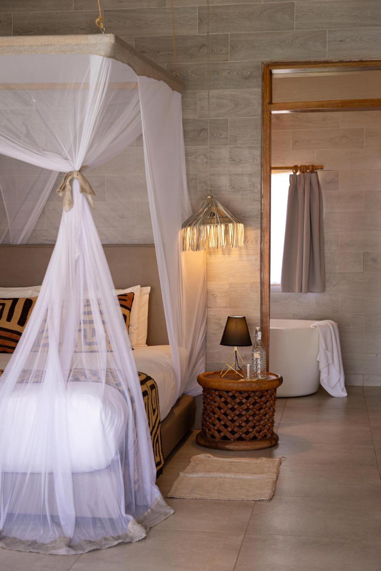 Les Paletuviers Otel Toubakouta Dış mekan fotoğraf