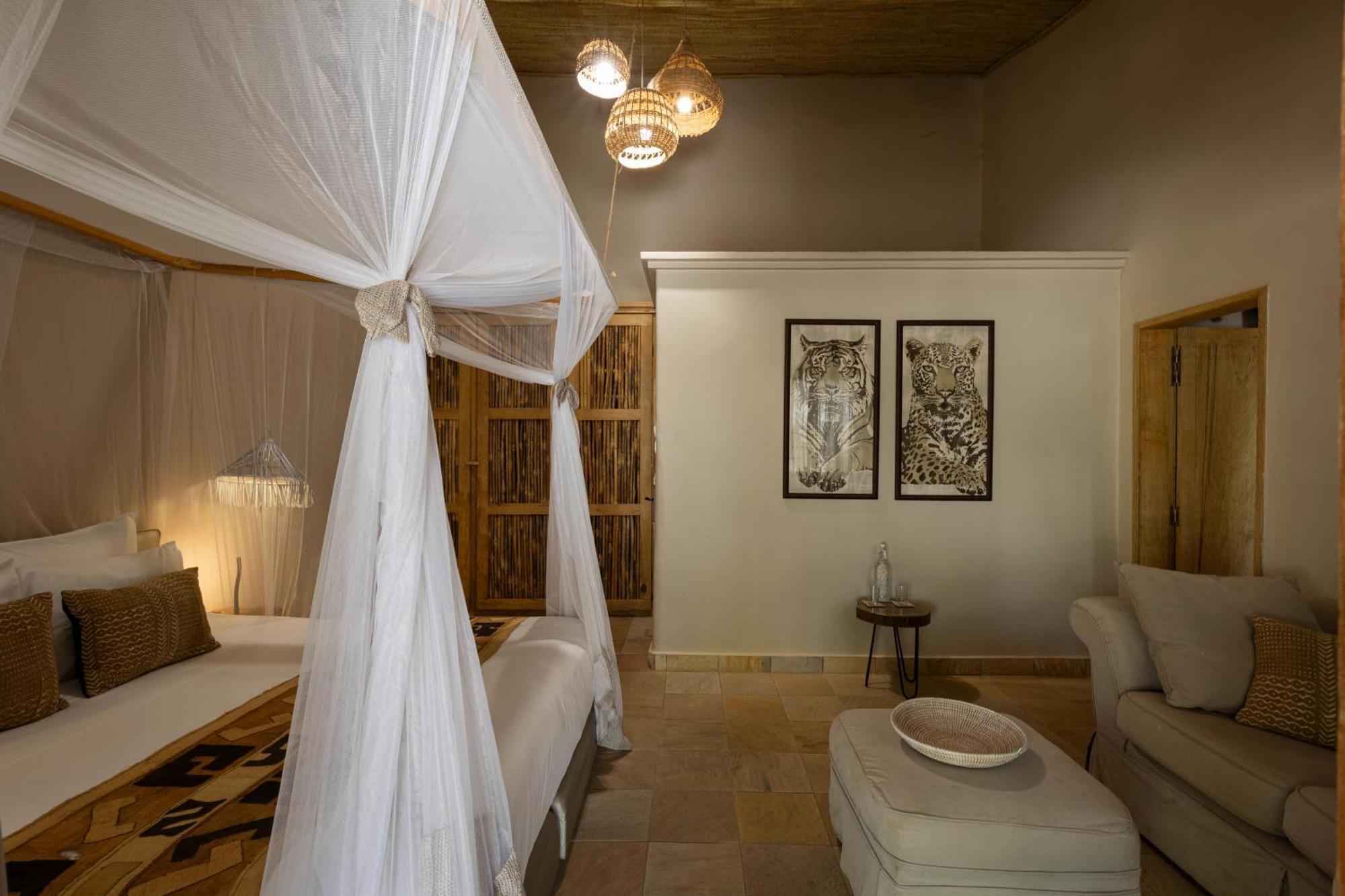Les Paletuviers Otel Toubakouta Dış mekan fotoğraf